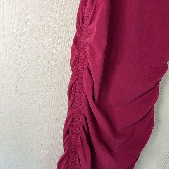 Aritzia TNA Chill Malibu Dress Like New Barbie Pink Size Small - Picture 7 of 9